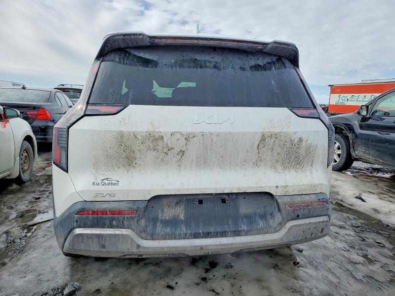 2025 Kia Ev9 VIN KNDAB5S17S6058012 COPART salvage auction — FRONT END, QC - GRAVEMENT ACCIDENTE, sold $10,800 on 2026-07-28 (photo 6)