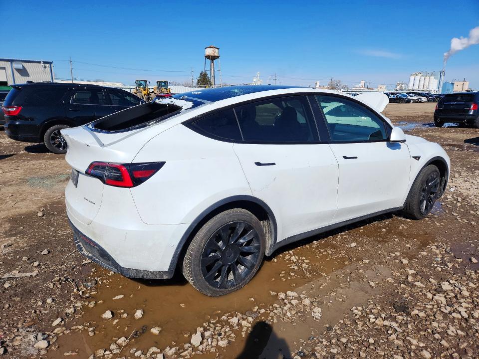 2021 Tesla VIN 5YJYGDEE9MF140064 COPART salvage auction — HAIL, Il - Salvage Certificate, sold $8,400 on 2026-07-08 (photo 3)