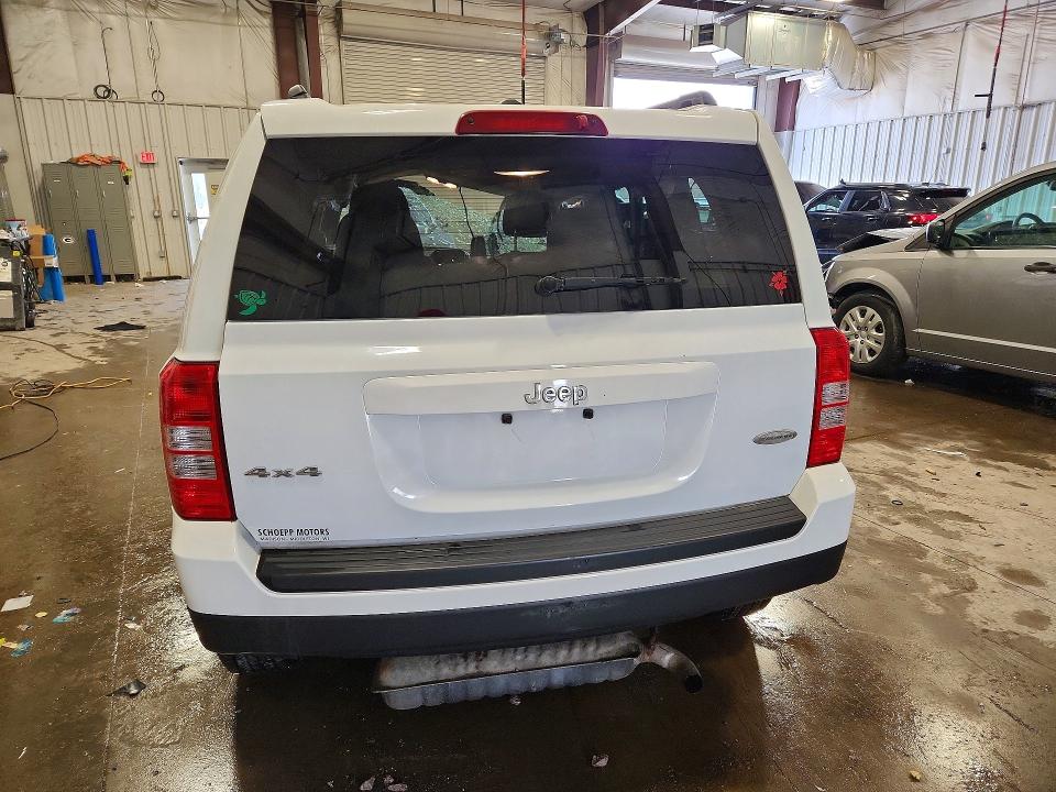 2015 Jeep Patriot VIN 1C4NJRFB5FD244292 COPART salvage auction — FRONT END, Wi - Junked Vehicle Bill Of Sale, sold $400 on 2026-07-08 (photo 6)