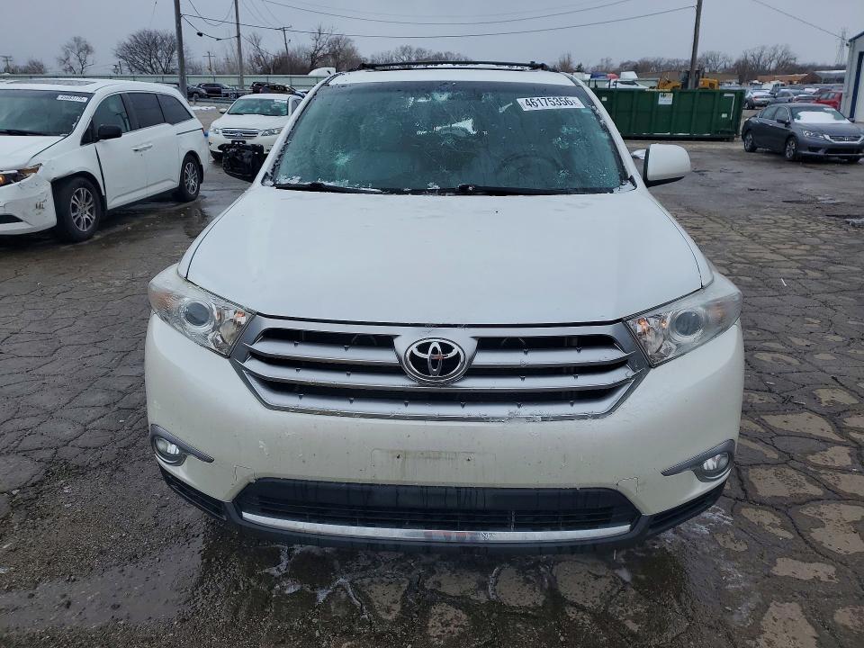 2012 Toyota Highlander VIN 5TDBK3EH7CS154323 COPART salvage auction — HAIL, Il - Salvage Certificate, sold $3,250 on 2026-07-15 (photo 5)