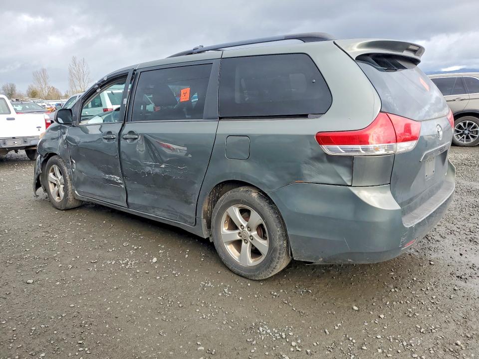 2013 Toyota Sienna VIN 5TDKK3DC7DS363312 COPART salvage auction — SIDE, Or - Lien Papers Salvage, sold $1,850 on 2026-07-21 (photo 2)