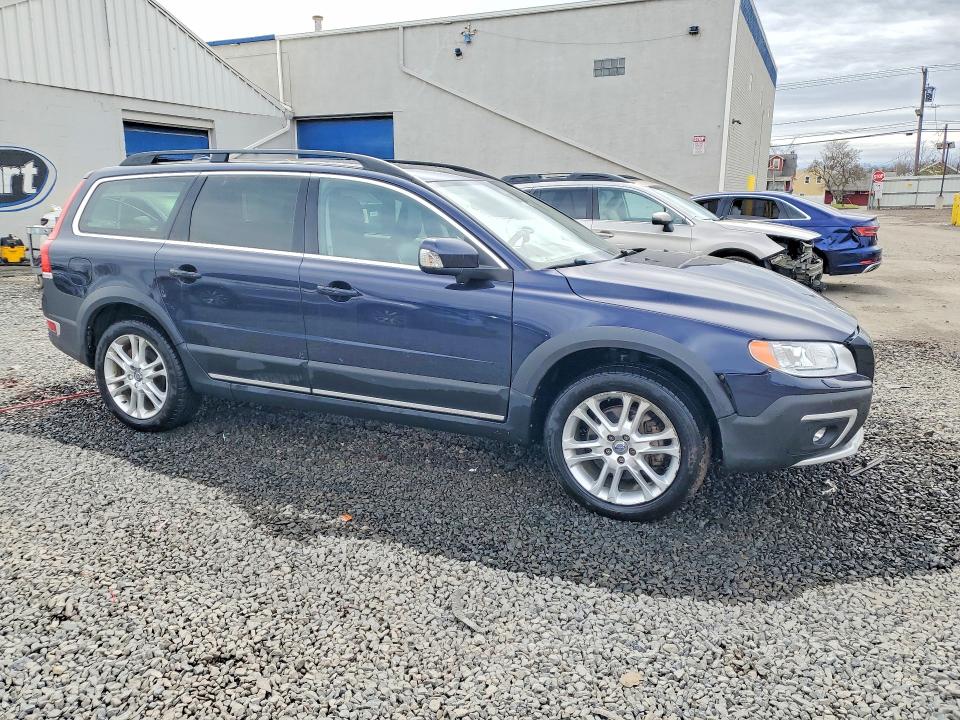 2016 Volvo Xc70 VIN YV4612NM2G1264871 COPART salvage auction — FRONT END, NJ - CERT OF TITLE-SALVAGE, sold $5,900 on 2026-07-02 (photo 4)
