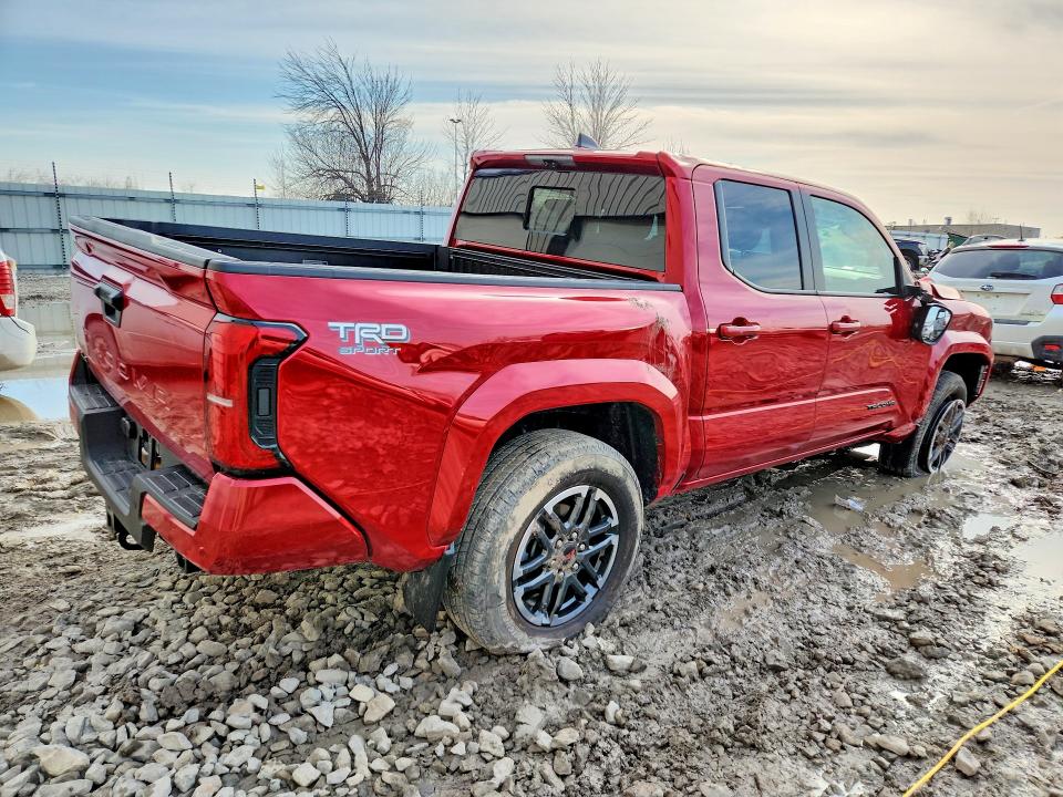2024 Toyota Tacoma VIN 3TYLB5JN2RT048709 COPART salvage auction — ROLLOVER, Salvage Title, sold $18,000 on 2026-08-03 (photo 3)