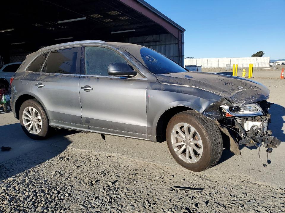 2013 Audi Q5 VIN WA1DGAFP3DA100871 COPART salvage auction — VANDALISM, Ca - Salvage Certificate, sold $175 on 2026-07-27 (photo 4)