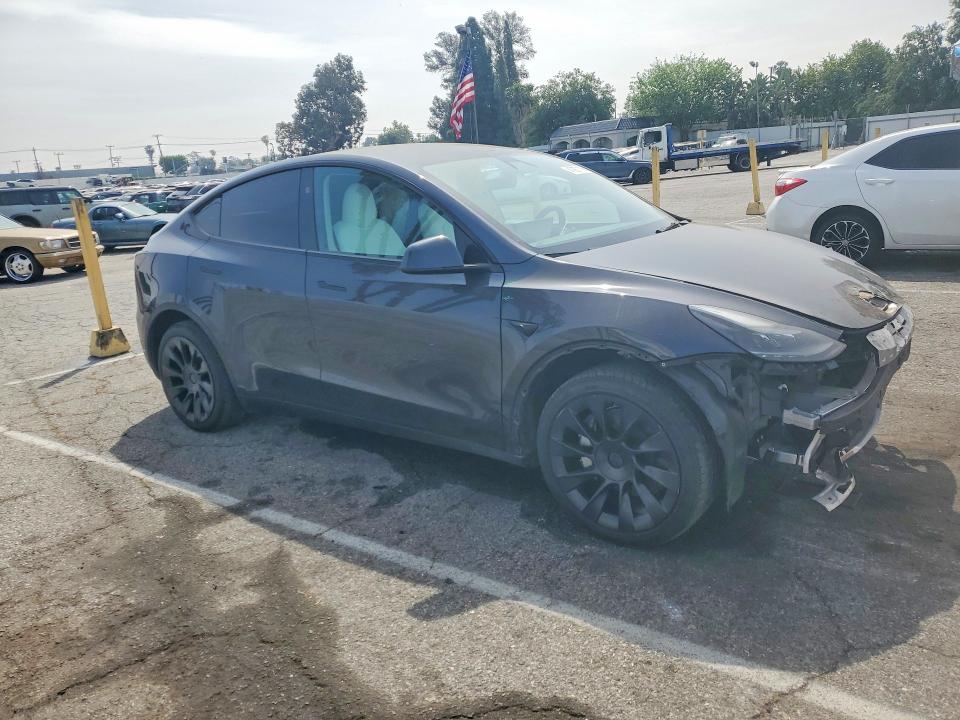 2024 Tesla Model y VIN 7SAYGDEE7RF001965 COPART salvage auction — FRONT END, Ca - Salvage Certificate, sold $250 on 2026-07-28 (photo 4)