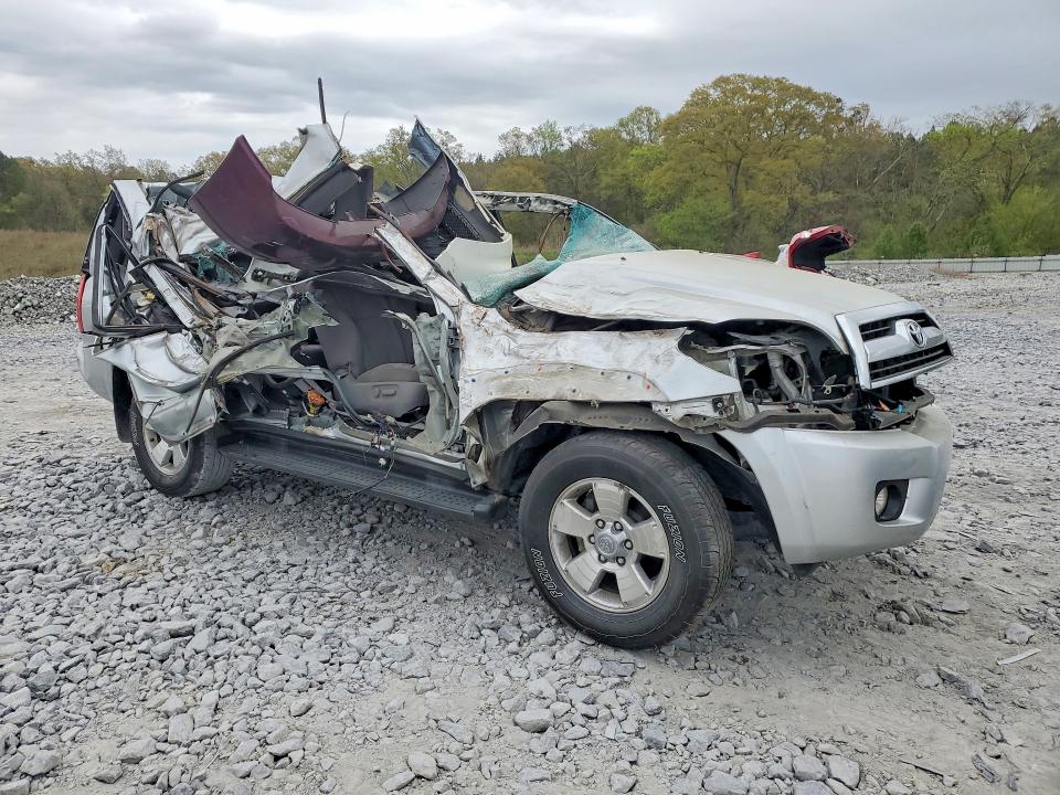 2007 Toyota 4runner VIN JTEZU14R170096740 COPART salvage auction — ROLLOVER, Ga - Cert Of Title-Salvage, sold $2,550 on 2026-07-09 (photo 4)