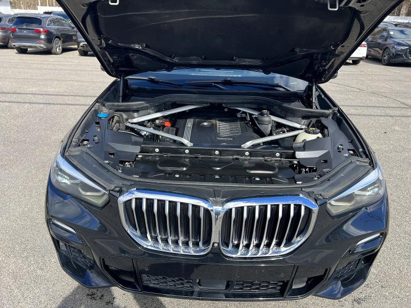 2019 BMW VIN 5UXCR6C52KLK80260 COPART salvage auction — MINOR DENT/SCRATCHES, Salvage Title, sold $20,900 on 2026-07-21 (photo 8)
