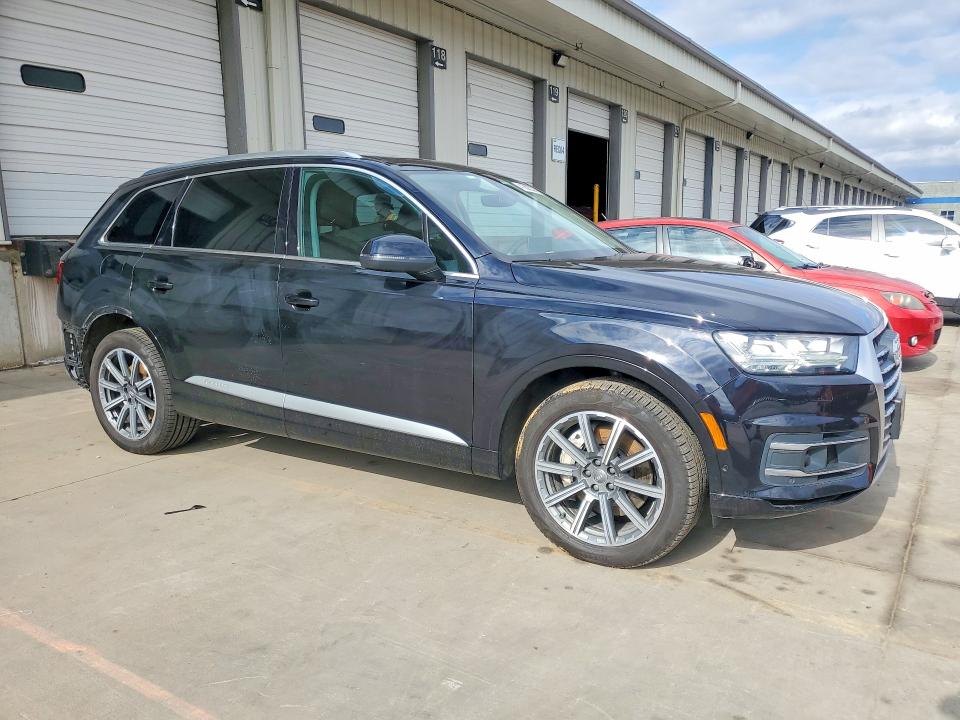 2019 Audi Q7 VIN WA1LAAF74KD016650 COPART salvage auction — REAR END, Salvage Title, sold $10,800 on 2026-07-27 (photo 4)