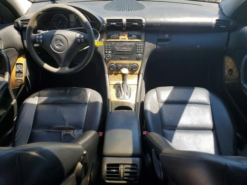 2007 Mercedes-benz C class VIN WDBRF52H17F884672 COPART salvage auction — REAR END, Fl - Cert Of Title Slvg Rebuildable, sold $350 on 2026-08-10 (photo 8)