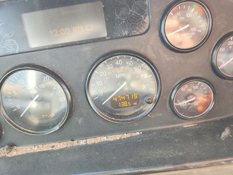 2016 Peterbilt 348 VIN 2NP3XJ0X5GM325700 COPART salvage auction — FRONT END, AZ - CERT OF TITLE - SALVAGE, sold $11,300 on 2026-07-23 (photo 8)