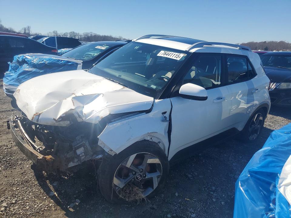 2025 Hyundai Venue VIN KMHRC8A38SU353034 COPART salvage auction — ROLLOVER, Fl - Certificate Of Destruction, sold $2,850 on 2026-07-22 (photo 1)