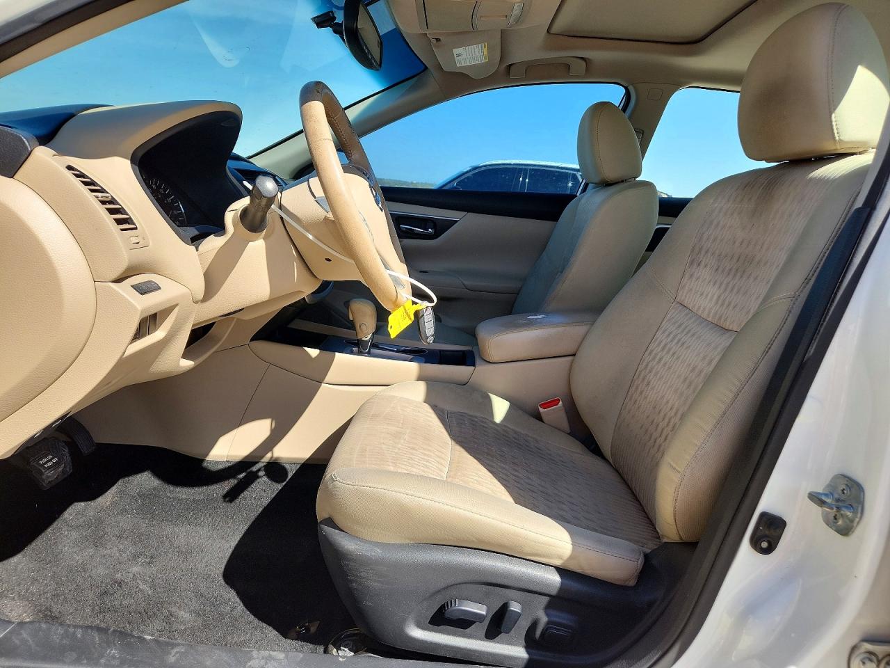 2016 Nissan Altima VIN 1N4AL3AP3GC295456 COPART salvage auction — Rear End, TX - CERTIFICATE OF TITLE, sold $3,200 on 2026-07-09 (photo 7)