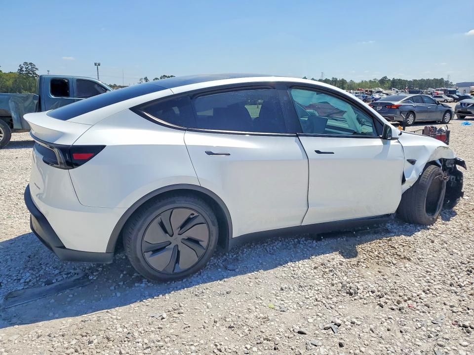 2026 Tesla Model y VIN 7SAYGDEE4TA449584 COPART salvage auction — SIDE, Tx - Certificate Of Title, sold $20,800 on 2026-09-22 (photo 3)