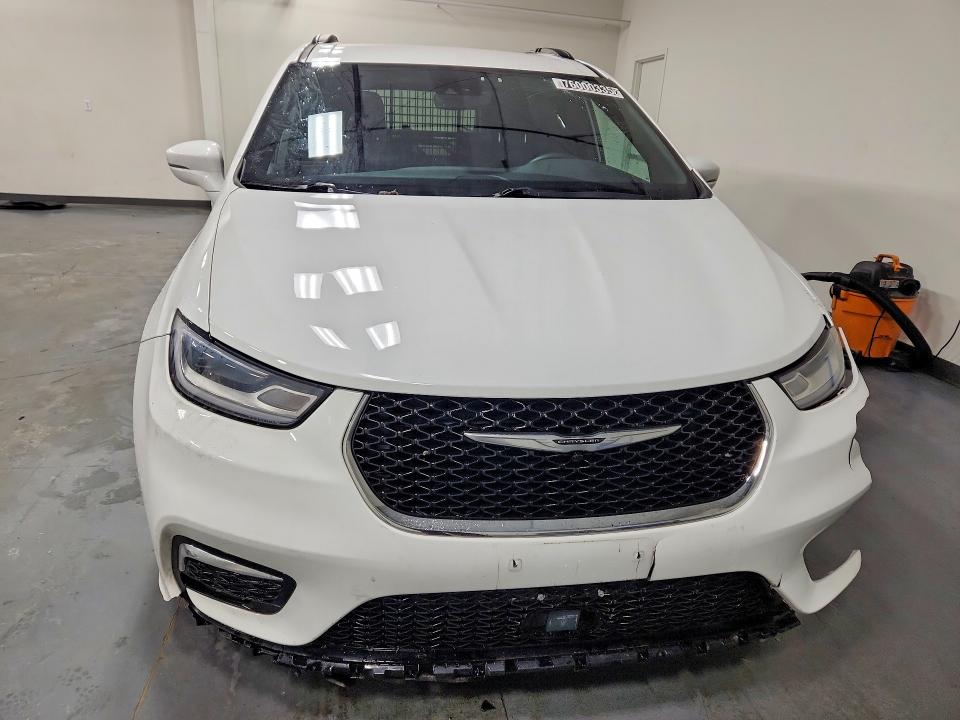 2022 Chrysler Pacifica VIN 2C4RC1FG7NR158051 COPART salvage auction — FRONT END, Va - Cert Of Title - Salvage, sold $125 on 2026-07-09 (photo 5)