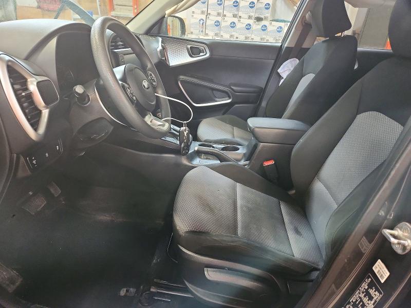 2021 Kia Soul VIN KNDJ23AU8M7794129 COPART salvage auction — SIDE, Salvage Title, sold $2,100 on 2026-07-30 (photo 7)