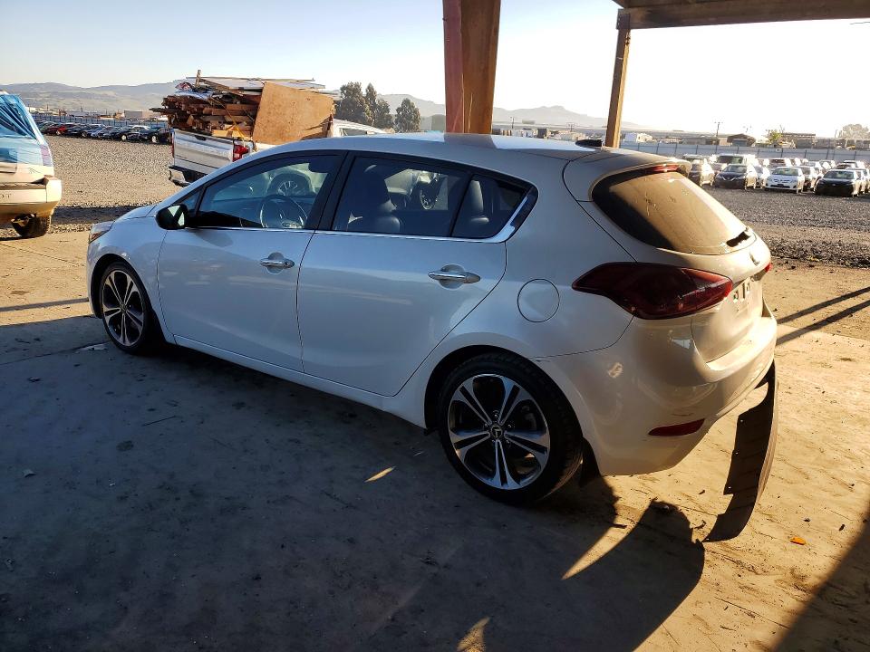2015 Kia VIN KNAFX5A80F5287565 COPART salvage auction — REAR END, Salvage Title, sold $650 on 2026-07-23 (photo 2)