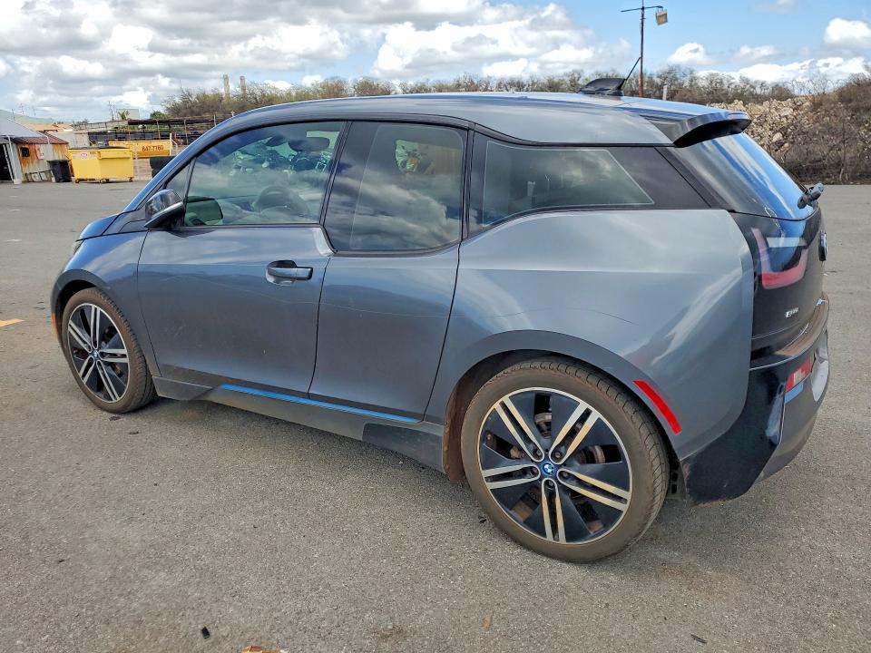 2016 BMW I3 VIN WBY1Z4C50GV508473 COPART salvage auction — WATER/FLOOD, Hi - Certificate Of Salvage, sold $2 on 2026-07-13 (photo 2)