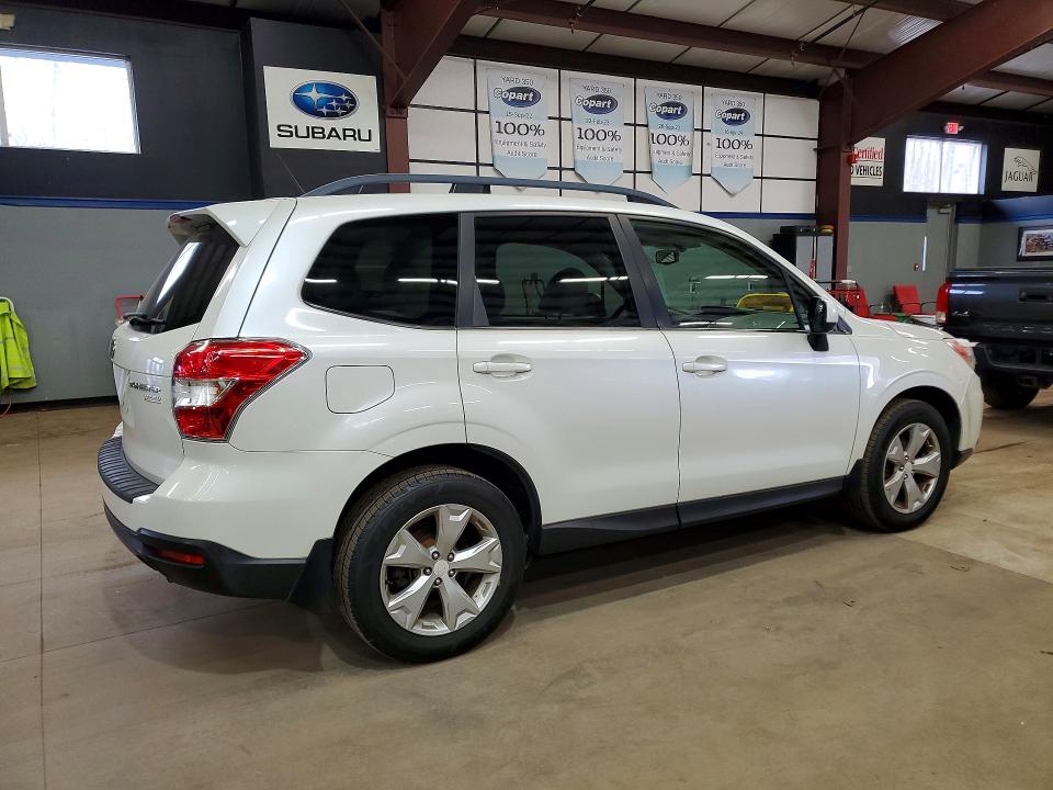 2015 Subaru Forester VIN JF2SJAHC5FH424943 COPART salvage auction — MINOR DENT/SCRATCHES, Ct - Certificate Of Title, sold $1,900 on 2026-08-21 (photo 3)
