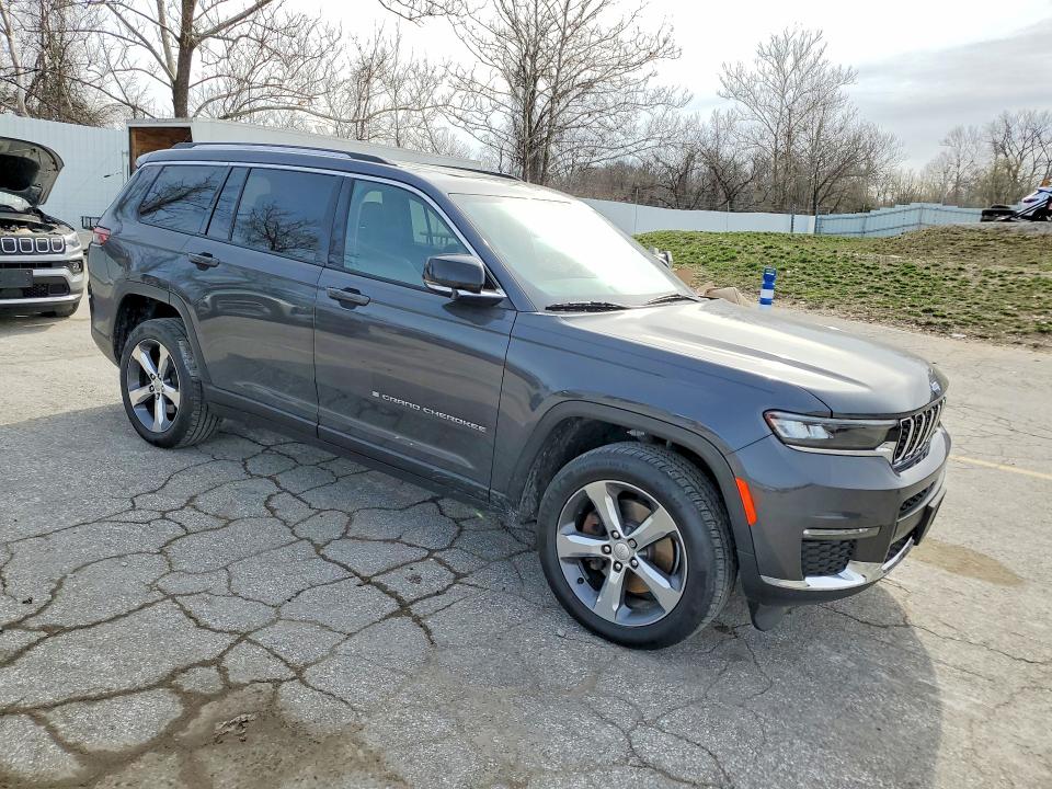 2022 Jeep Grand cherokee l VIN 1C4RJKBG0N8513428 COPART salvage auction — MINOR DENT/SCRATCHES, MO - CERTIFICATE OF TITLE, sold $21,500 on 2026-07-16 (photo 4)