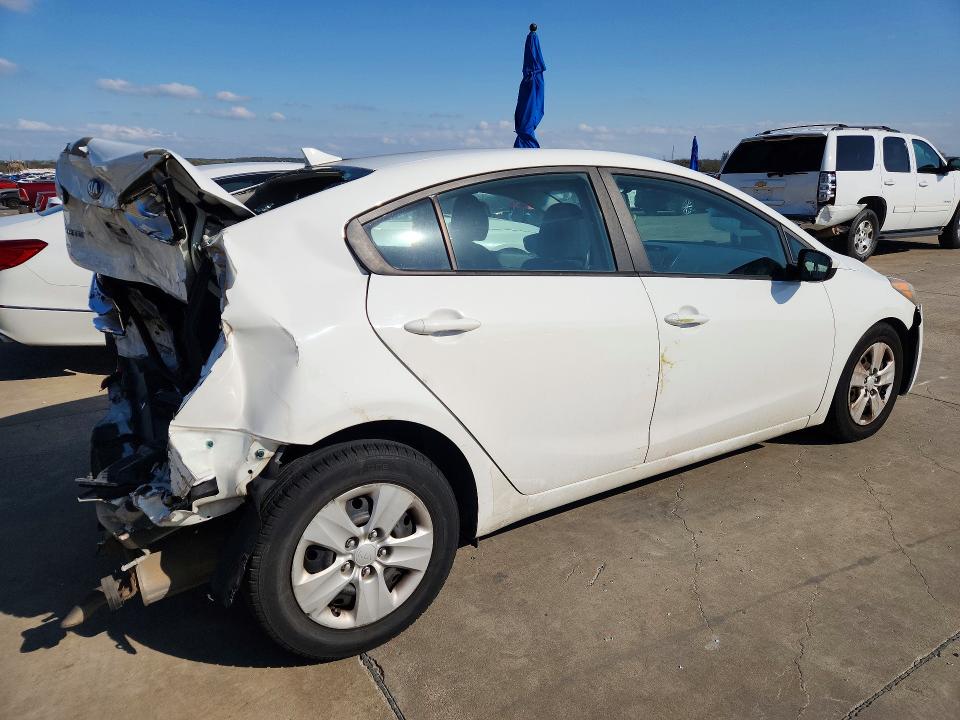 2016 Kia Forte VIN KNAFK4A63G5507869 COPART salvage auction — REAR END, Tx - Salvage Vehicle Title, sold $600 on 2026-07-13 (photo 3)