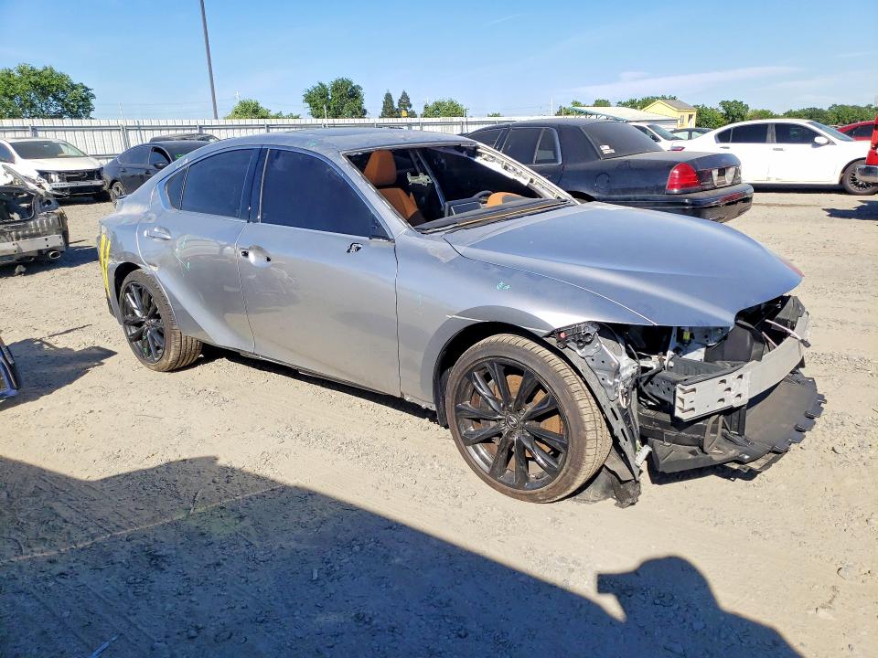 2024 Lexus Is 350 VIN JTHBZ1E29R5037125 COPART salvage auction — STRIPPED, Ky - Cert Of Title-Salvage, sold $15,700 on 2026-07-09 (photo 4)