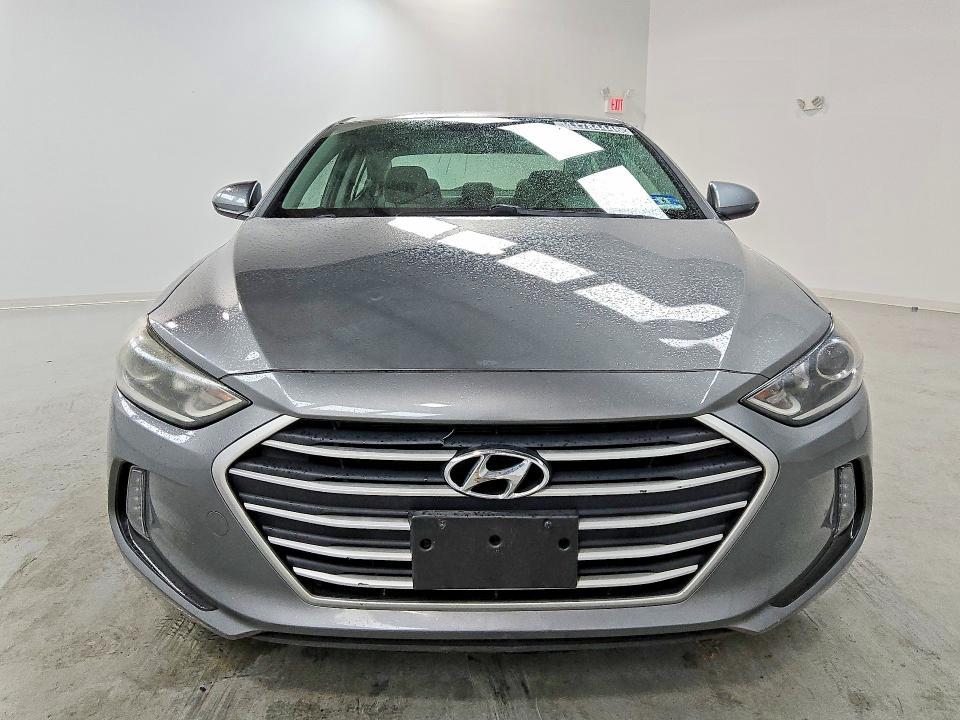 2018 Hyundai Elantra VIN KMHD84LF6JU578238 COPART salvage auction — MINOR DENT/SCRATCHES, In - Certificate Of Title, sold $1,550 on 2026-07-02 (photo 5)