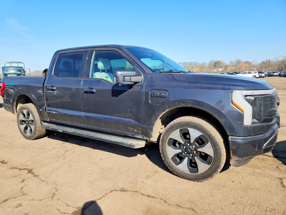 2022 Ford F150 VIN 1FT6W1EV7NWG03499 COPART salvage auction — Rear End, CT - CERT OF TITLE-SALVAGE, sold $29,500 on 2026-04-03 (photo 4)