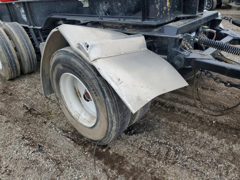 2026 Mac Dump trailer VIN 5MADS2042TC086143 COPART salvage auction — FRONT END, MI - CERT OF TITLE-SALVAGE VEHICLE, sold $10,300 on 2026-09-03 (photo 9)