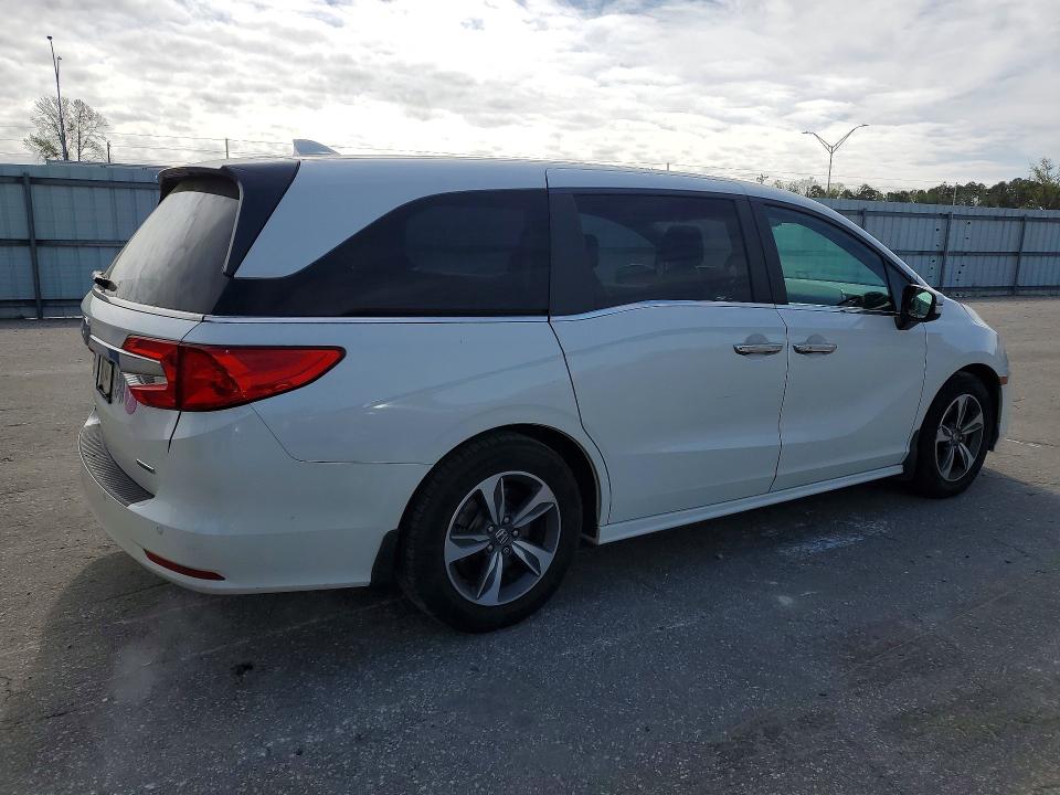 2018 Honda Odyssey VIN 5FNRL6H85JB039374 COPART salvage auction — FRONT END, Nc - Salvage Certificate Of Title, sold $8,000 on 2026-07-02 (photo 3)