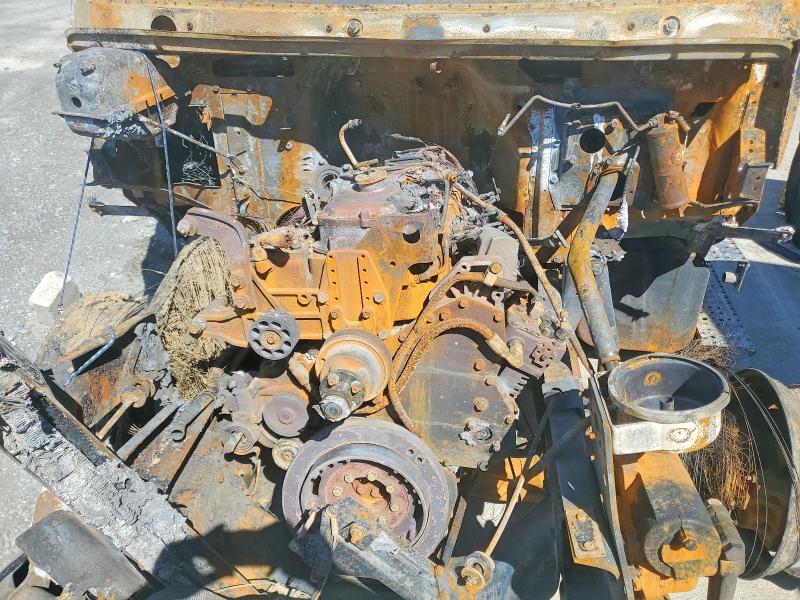 2004 Freigliner VIN 1FVABSAL84HM44032 COPART salvage auction — BURN, TN - SALVAGE CERTIFICATE, sold $200 on 2026-07-29 (photo 7)