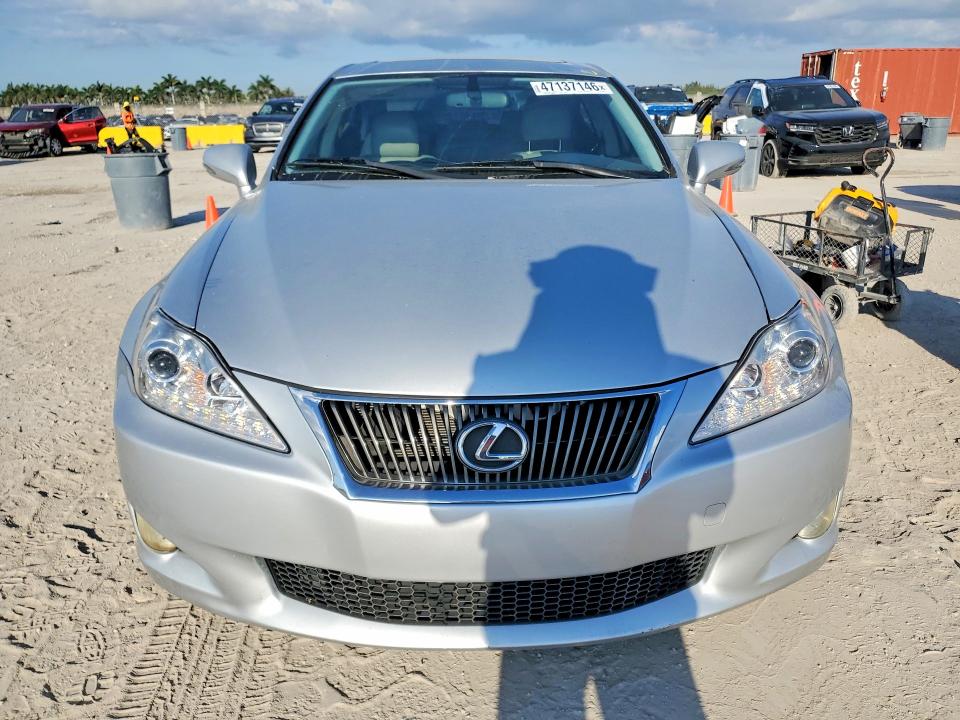 2009 Lexus Is 250 VIN JTHBK262695088994 COPART salvage auction — MINOR DENT/SCRATCHES, FL - CERTIFICATE OF TITLE, sold $425 on 2026-07-20 (photo 5)