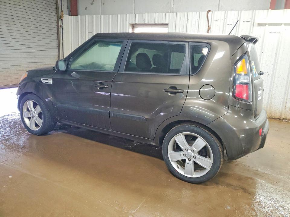 2011 Kia Soul VIN KNDJT2A20B7255006 COPART salvage auction — SIDE, Il - Junking Cert Of A Vehicle, sold $425 on 2026-07-16 (photo 2)