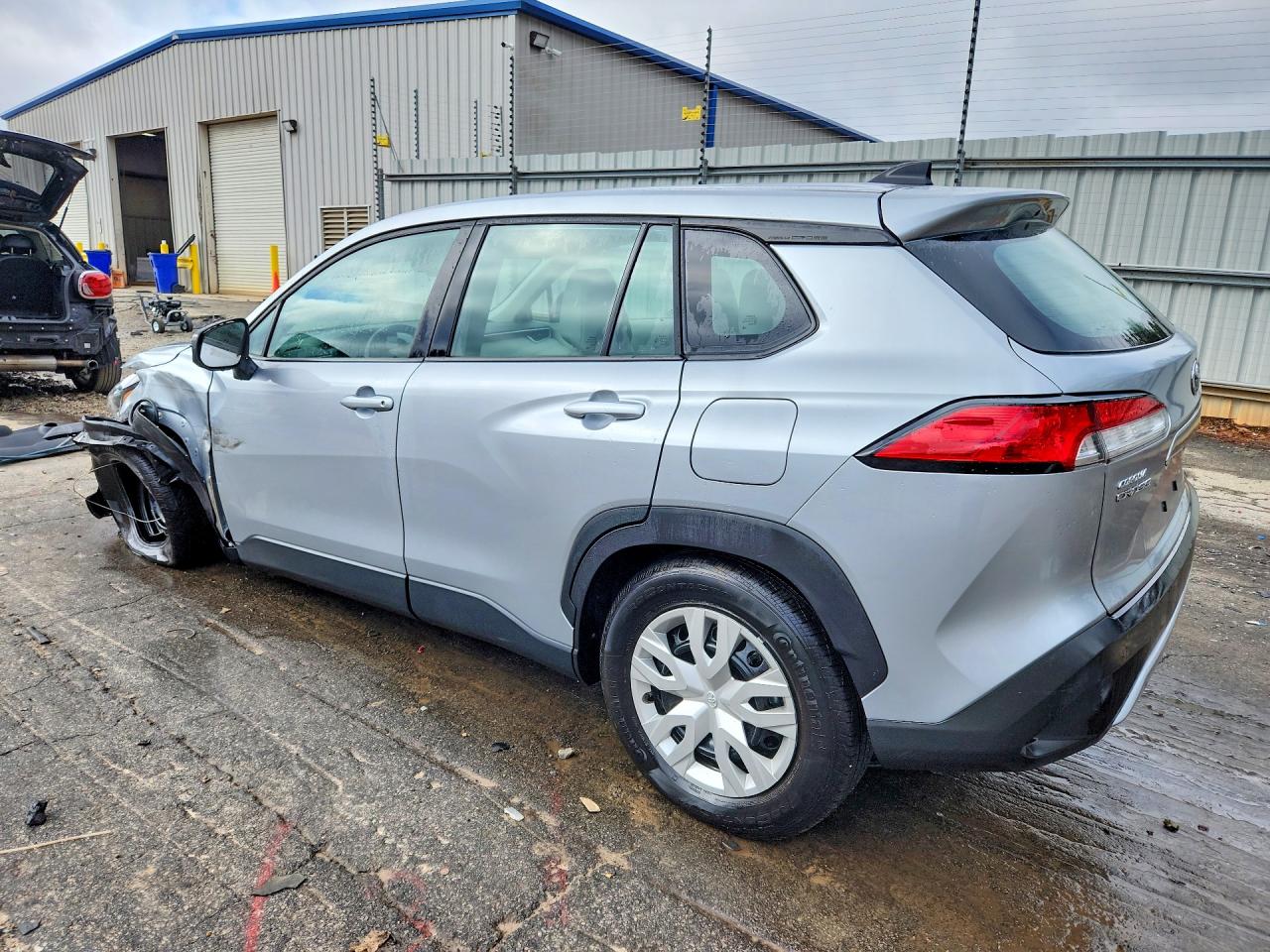 2025 Toyota Corolla Cross VIN 7MUAAAAG5SV129277 COPART salvage auction — Front End, St - Salvage Title, sold $7,800 on 2026-07-10 (photo 2)