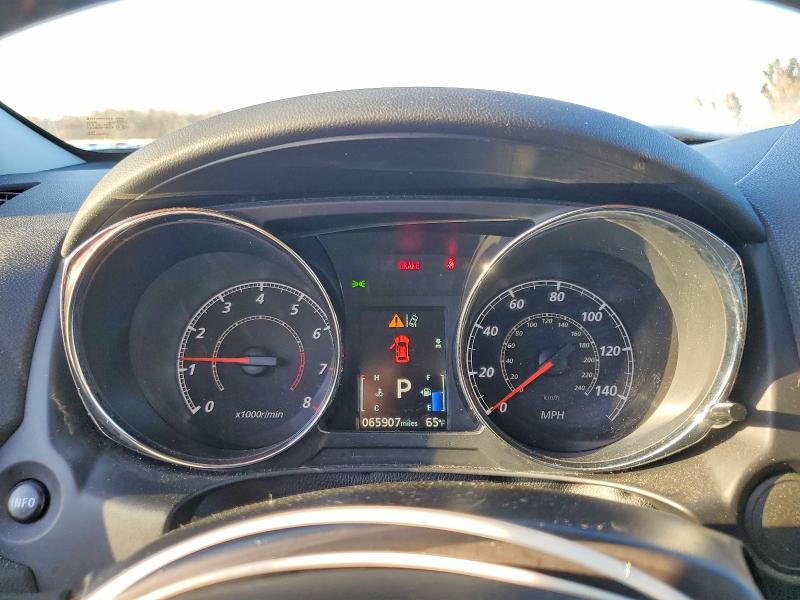 2022 Mitsubishi Outlander VIN JA4APUAU5NU014589 COPART salvage auction — SIDE, Sc - Cert Of Title-Salvage, sold $4,500 on 2026-07-08 (photo 9)
