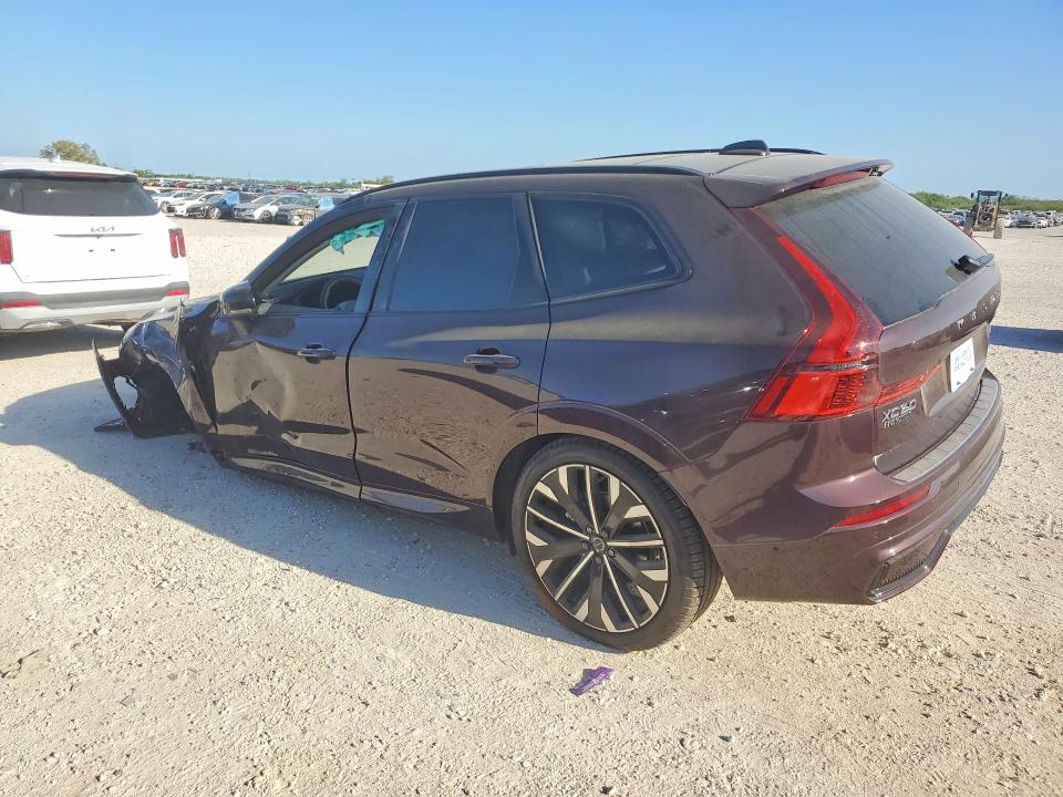 2026 Volvo Xc60 VIN YV4M12RM1T1408616 COPART salvage auction — ALL OVER, Tx - Salvage Vehicle Title, sold $19,500 on 2026-07-09 (photo 2)