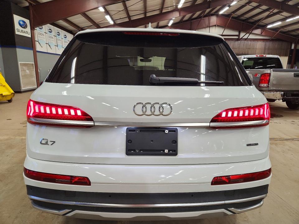 2021 Audi Q7 VIN WA1AXAF77MD025738 COPART salvage auction — MINOR DENT/SCRATCHES, CT - CERTIFICATE OF TITLE, sold $17,800 on 2026-07-31 (photo 6)