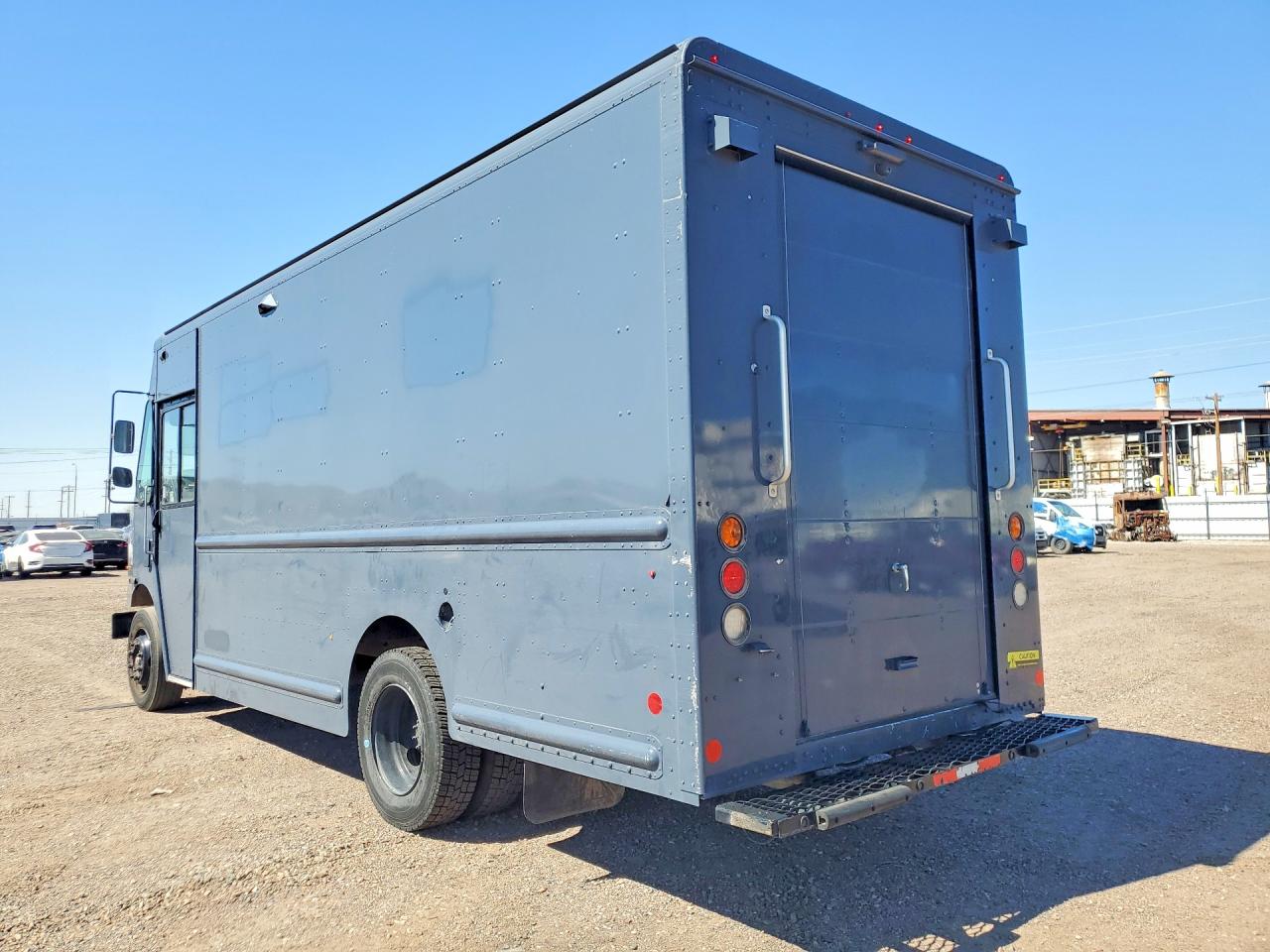 2020 Freightliner Mt45 VIN 4UZAC2EA8LCMK2959 COPART salvage auction — Minor Dent/Scratches, AZ - CERTIFICATE OF TITLE, sold $18,400 on 2026-09-15 (photo 2)