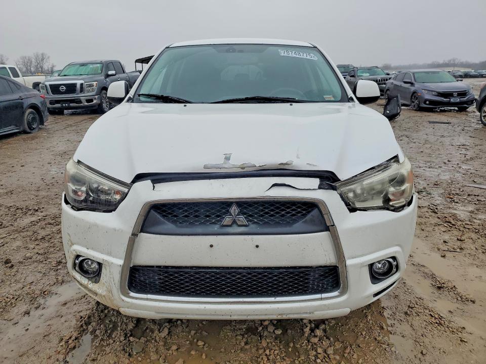 2011 Mitsubishi Outlander VIN JA4AR4AU1BZ025145 COPART salvage auction — FRONT END, Id - Salvage Certificate Of Title, sold $100 on 2026-07-28 (photo 5)