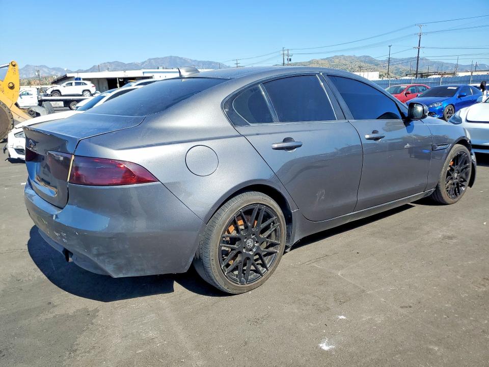 2017 Jaguar VIN SAJAD4BG1HA965841 COPART salvage auction — FRONT END, Ca - Cert Of Title-Salvaged, sold $1,700 on 2026-07-16 (photo 3)
