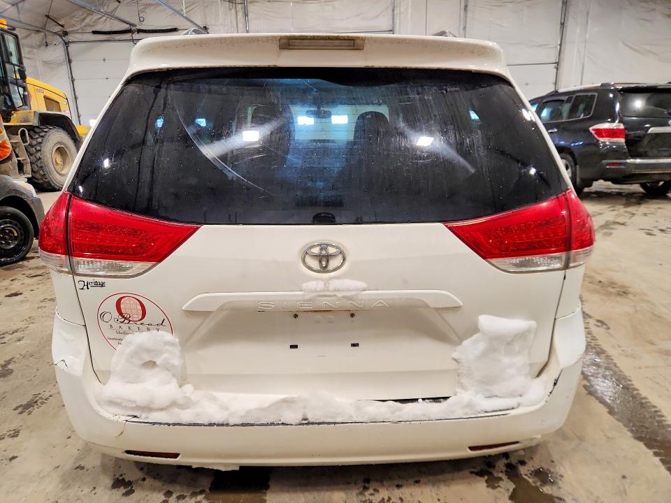 2011 Toyota Sienna VIN 5TDKK3DC6BS040169 COPART salvage auction — REAR END, Fl - Certificate Of Title, sold $2,450 on 2026-07-27 (photo 6)