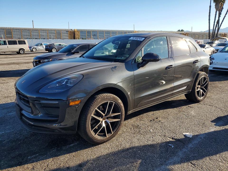 2025 Porsche Macan VIN WP1AA2A58SLB10625 COPART salvage auction — REAR END, Salvage Title, sold $15,500 on 2026-07-24 (photo 1)