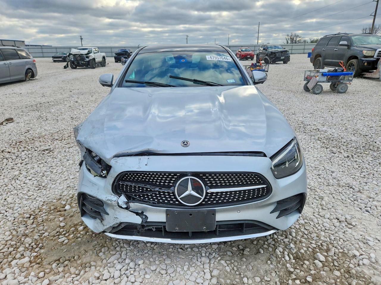 2021 Mercedes-Benz E-Class VIN W1KZF5KB7MA881979 COPART salvage auction — Front End, TX - SALVAGE VEHICLE TITLE, sold $15,599 on 2026-07-03 (photo 5)