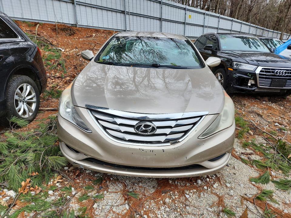 2012 Hyundai Sonata VIN 5NPEB4AC7CH321511 COPART salvage auction — FRONT END, Id - Salvage Certificate Of Title, sold $400 on 2026-07-20 (photo 5)