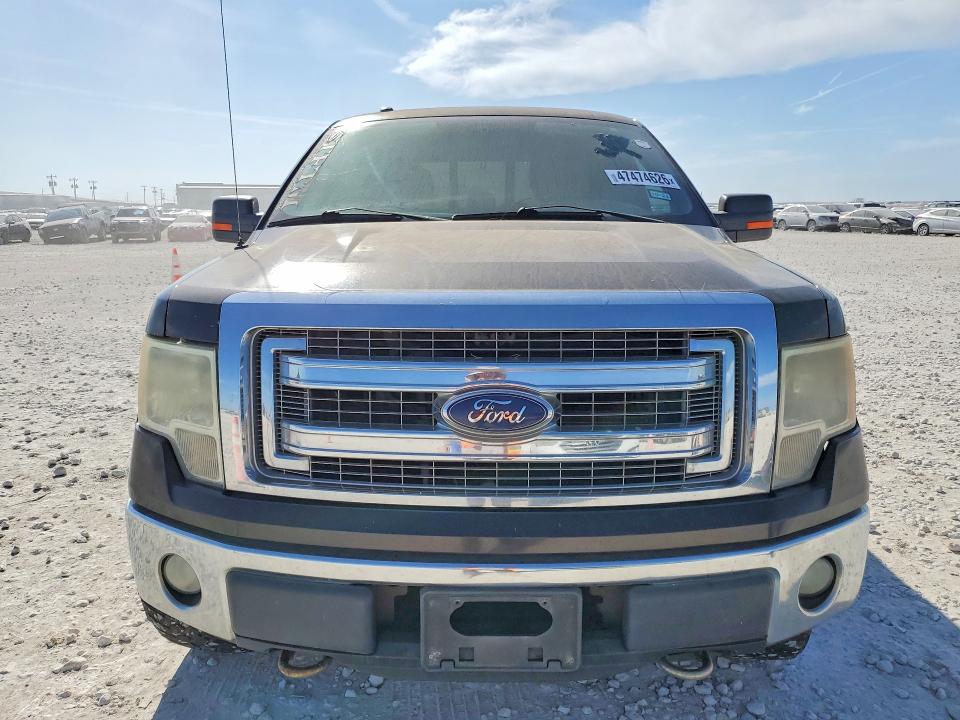 2013 Ford F-150 lightning VIN 1FTFW1CF6DKE27384 COPART salvage auction — NORMAL WEAR, Tx - Certificate Of Title, sold $3,000 on 2026-07-03 (photo 5)