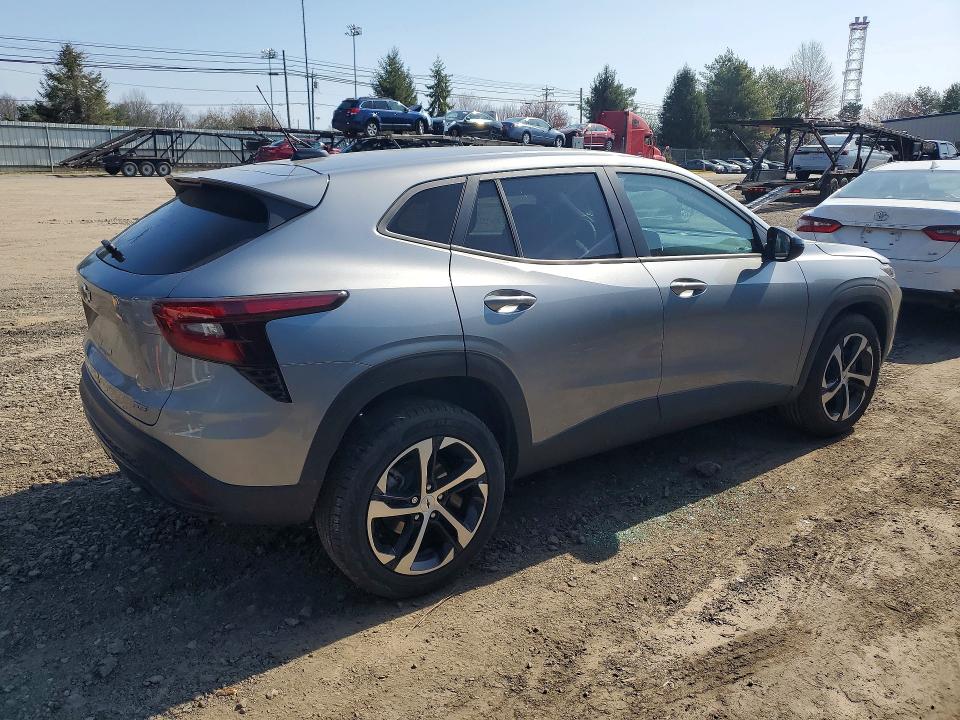 2025 Chevrolet Trax VIN KL77LGEP3SC306466 COPART salvage auction — FRONT END, Md - Cert Of Salvage > 75% Damage, sold $4,950 on 2026-07-06 (photo 3)