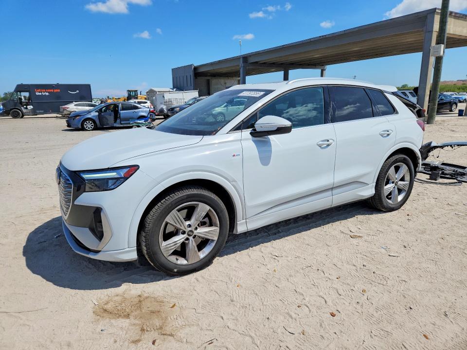 2024 Audi Q4 e-tron VIN WA1KUBFZ7RP053839 COPART salvage auction — REAR END, Fl - Cert Of Title Slvg Rebuildable, sold $13,600 on 2026-07-16 (photo 1)