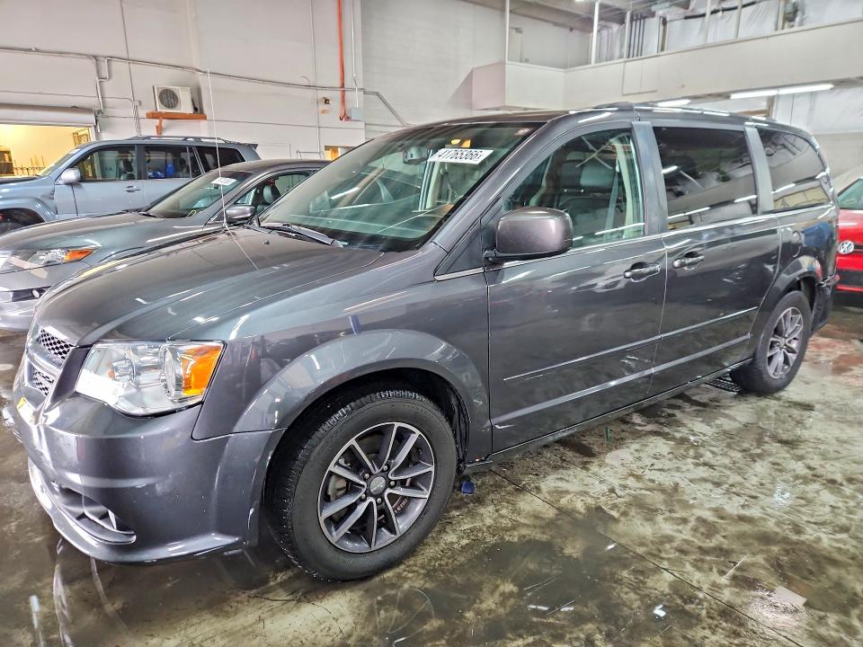 2017 Dodge Caravan VIN 2C4RDGCGXHR842231 COPART salvage auction — REAR END, Co - Certificate Of Title, sold $1,950 on 2026-07-22 (photo 1)