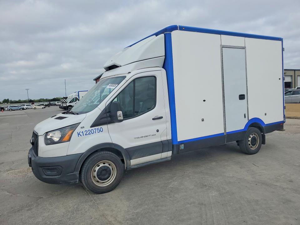 2022 Ford Transit VIN 1FDBW5Z80NKA01721 COPART salvage auction — NORMAL WEAR, Tx - Certificate Of Title, sold $17,000 on 2026-07-30 (photo 1)