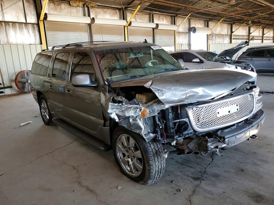 2006 Gmc Yukon VIN 1GKFK66U46J148614 COPART salvage auction — FRONT END, Id - Salvage Certificate Of Title, sold $175 on 2026-07-29 (photo 4)