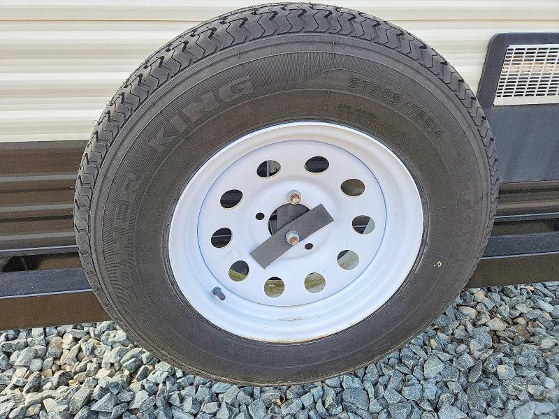 2017 Avenger Recreational vehicle (rv) VIN 5ZT2AVRB3HB912305 COPART salvage auction — SIDE, OH - CERT OF TITLE-SALVAGE, sold $225 on 2026-07-23 (photo 8)